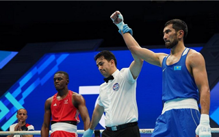 Капитан сборной гарантировал Казахстану первую медаль на ЧМ по боксу