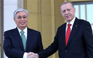 Президент Казахстана поздравил Реджепа Эрдогана с победой на выборах
