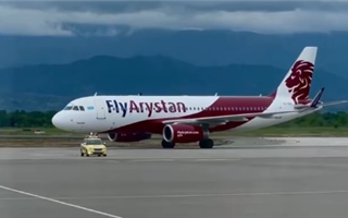 Самолет FlyArystan не долетел до Актау и сел в Атырау