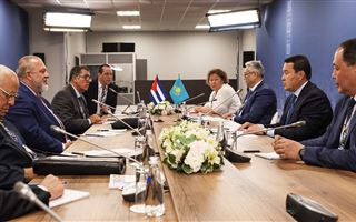 Смаилов предложил премьер-министру Кубы обсудить соглашение о краткосрочных безвизовых поездках
