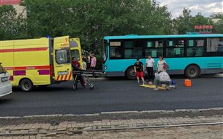 В Усть-Каменогорске автобус сбил женщину