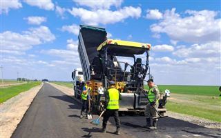 320 км загородных дорог ремонтируется в области Абай