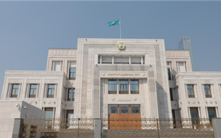 Казахстанец оспаривает положение выборного законодательства