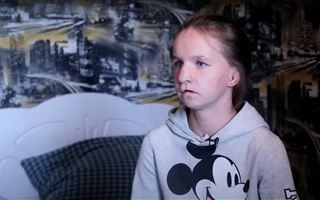 «Мать выбила зубы и практически не оставила на девочке живого места»: казахстанцы просят о помощи Диане Ивановой