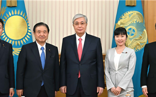 Токаев принял председателя японской парламентской лиги дружбы с Казахстаном