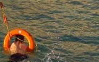 На побережье Каспийского моря спасли подростка
