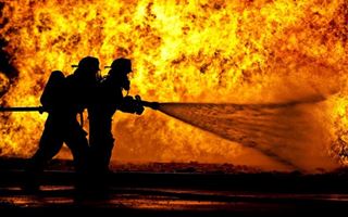 Актюбинские пожарные ликвидировали возгорание на станции «Эталон газ»