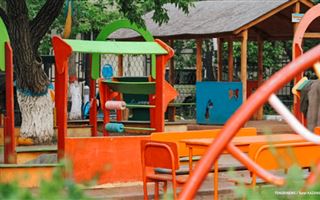 Дети отравились хлорированной водой в детском саду в Караганде