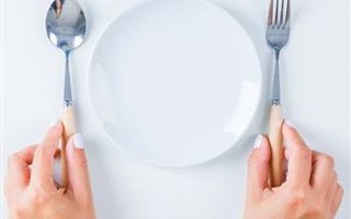 Нужно ли сбрасывать лишний вес голоданием