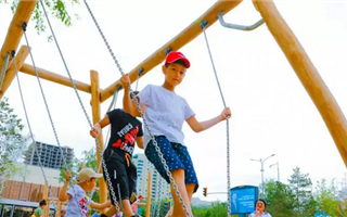  Прокурорская проверка: дефекты на 35 детских площадках устранили в Степногорске 