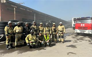 Взрыв и возгорание автомашины в цехе предотвратили алматинские пожарные