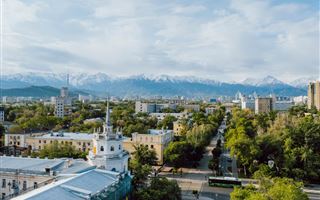 Меньше гулять в субботу порекомендовали жителям Алматы 