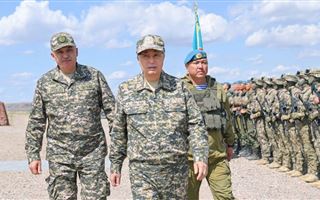 Касым-Жомарт Токаев провёл срочное совещание Генерального штаба Вооружённых Сил Казахстана