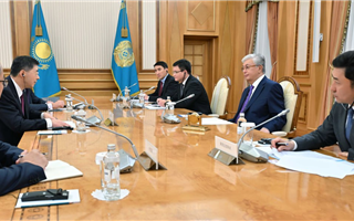 Токаев принял президента нефтяной корпорации SINOPEC Юй Баоцая