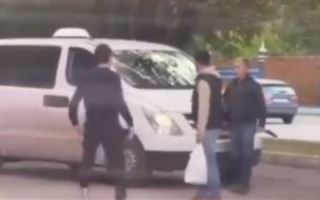 В Караганде между водителями произошла потасовка с применением ножа