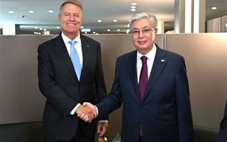 Глава государства провел переговоры с Президентом Румынии Клаусом Йоханнисом
