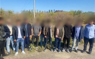 В Уральске задержали 11 граждан Афганистана