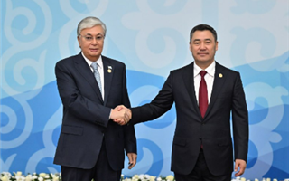 Касым-Жомарт Токаев встретился с президентом Кыргызстана Садыром Жапаровым