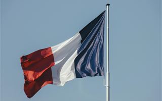 Культурные сокровища Франции: Лувр, Версаль и Лионский вокзал эвакуировали из-за потенциальных угроз