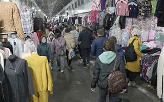 Казахстанцы предпочитают базары, а не супермаркеты: в чём проблема