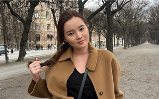 Младшая дочь Баян Алагузовой призналась, что плохо говорит по-казахски