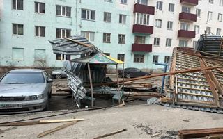 Из-за ветра отключилось электричество в 100 населенных пунктах Павлодарской области