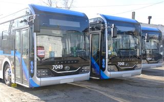 В Алматы запустили на маршруты 17 новых троллейбусов