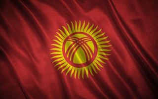 Жители Бишкека вышли на акцию против изменения флага Кыргызстана
