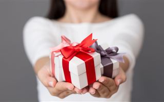 Как выбрать подарок на Новый год родным и близким