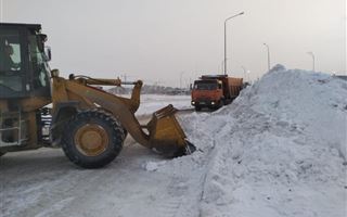 В столице в уборке снега задействовано более 2 300 дорожных рабочих