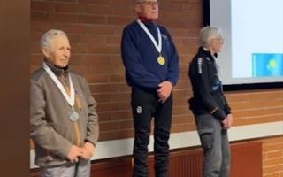 85-летний павлодарец выиграл серебряную медаль чемпионата мира по лыжным гонкам
