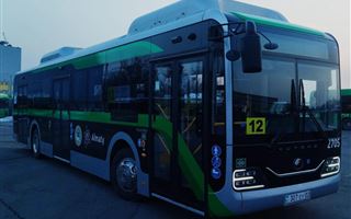 Автобусы на маршруте до «Медеу» обновили в Алматы 