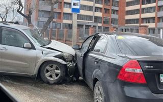В Павлодаре в ДТП пострадали четыре человека
