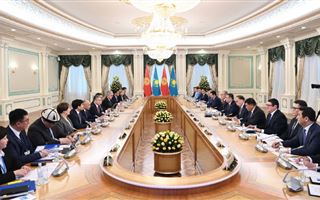 Касым-Жомарт Токаев и Садыр Жапаров приняли участие в заседании Высшего межгосударственного совета Казахстана и Кыргызстана