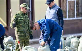 В ЗКО еще направят 500 военнослужащих и спасателей для защиты Уральска