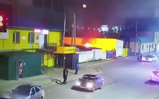 В Атырауской области полицейские локализовали пожар на рынке