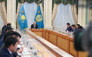Токаев поручил утроить количество туристов в Казахстане