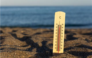 Жару в 42 градуса пообещали в некоторых регионах Казахстана на выходные