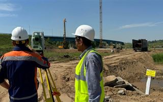 Министр транспорта РК остался недоволен строительством моста в Павлодаре