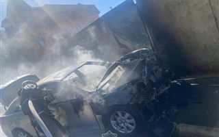 Автомобиль горел в Павлодаре