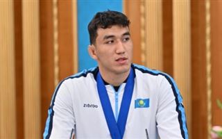 Чемпион мира по борьбе из Казахстана сделал заявление о переходе в ММА: он тренировался с Шавкатом Рахмоновым 