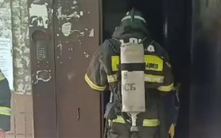 При пожаре в Усть-Каменогорске эвакуировали 12 человек