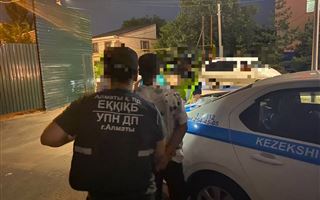 В Алматы задержаны иностранцы-наркозакладчики
