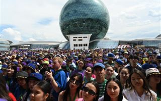 «Казахстан – это на всю жизнь!»: В Астане начался первый молодежный Конвент от Жаңа адамдар