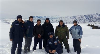 В Алматинской области четверо мужчин отправились в горы к отшельнику и заблудились