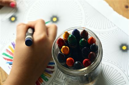 Казахстан занял последнее место в рейтинге лучших стран для воспитания детей 