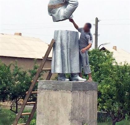 В Казахстане не исключают появление памятников криминальным авторитетам