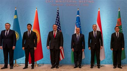Госдеп США выделил девять миллиардов долларов на стратегию помощи Центральной Азии