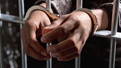 Охранника ночного клуба в Актау осудили на 2,5 года лишения свободы за изнасилование