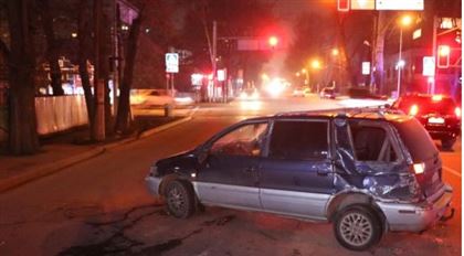 Иностранцы пострадали во время ДТП в Алматы